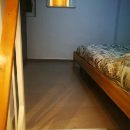 Mono Locale Lejlighed *